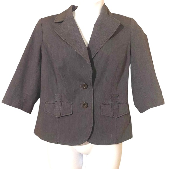 Lane Bryant Jackets & Blazers - LANE BRYANT black pinstripe 3/4 sleeve two-button blazer - women's 16 EUC